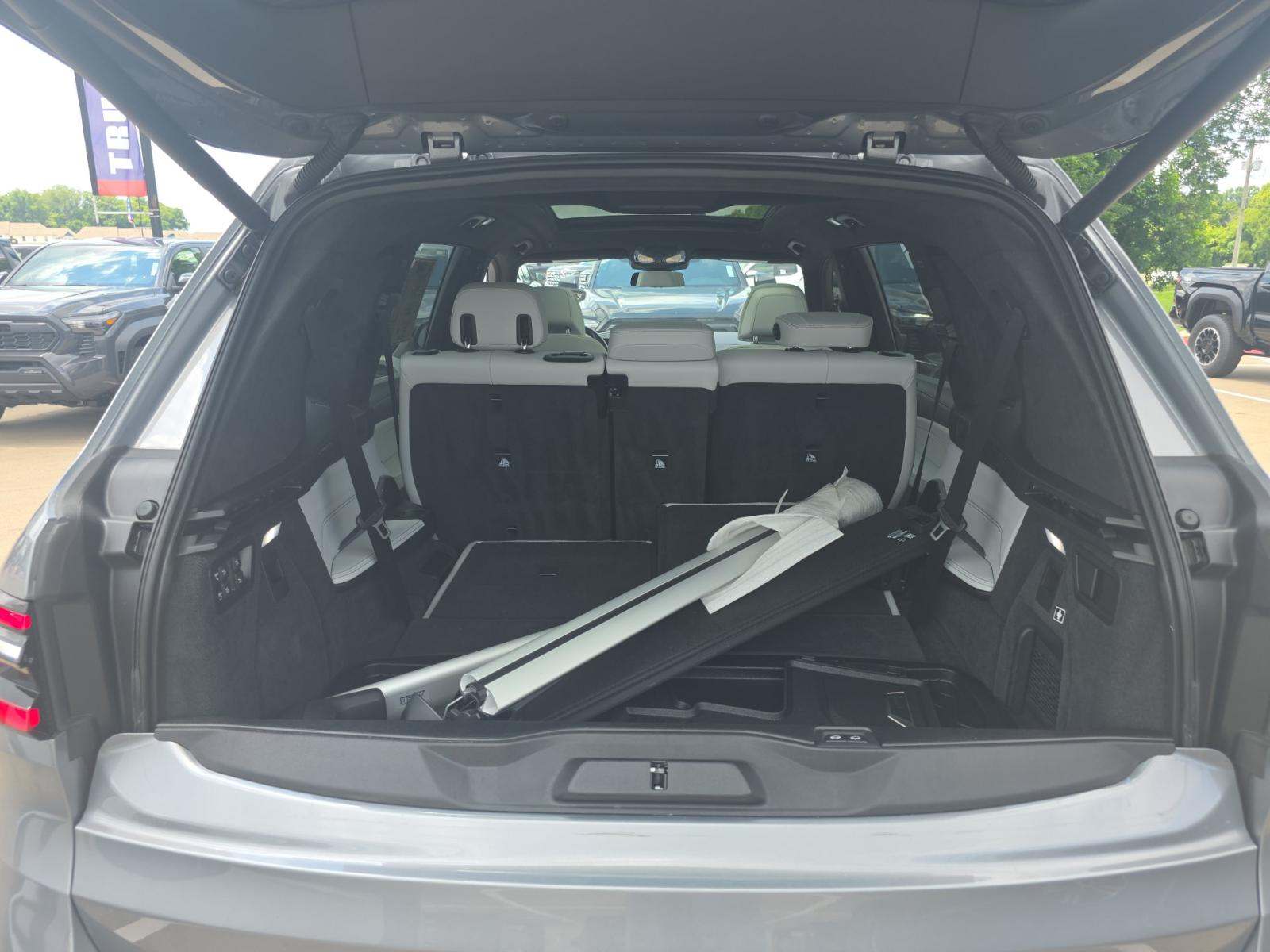 2024 BMW X7 xDrive40i AWD