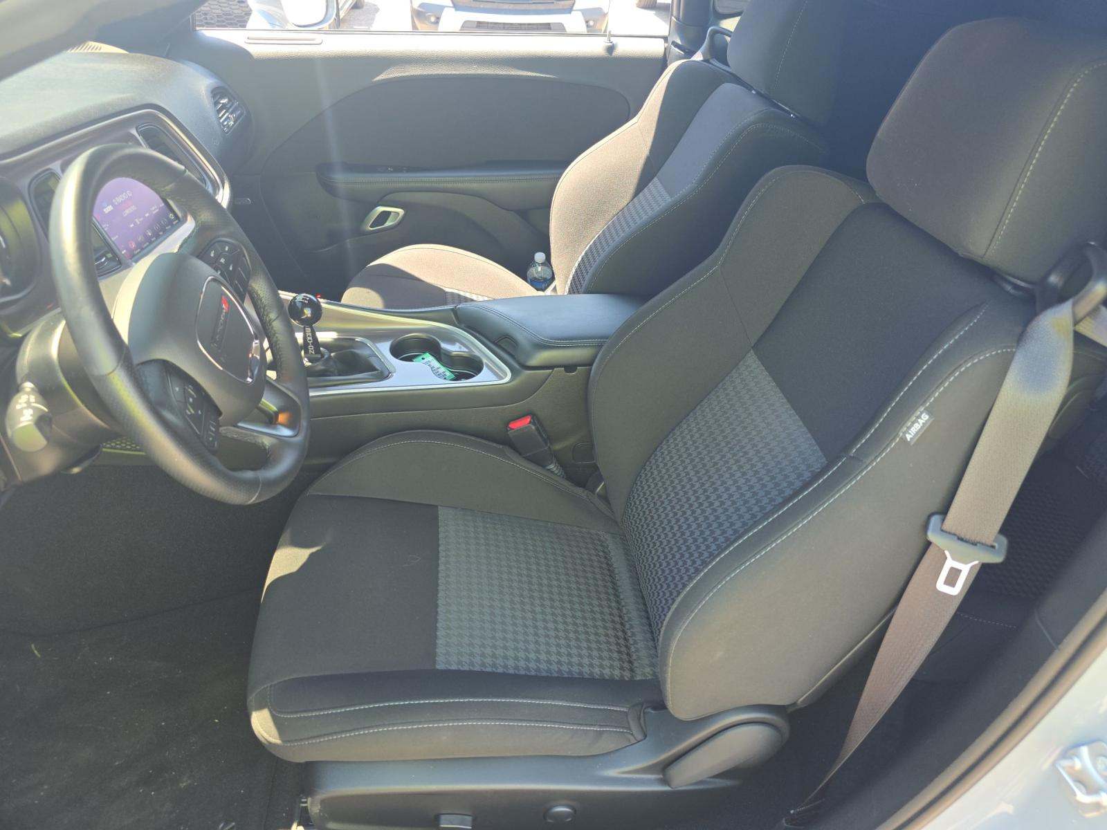 2022 Dodge Challenger R/T RWD