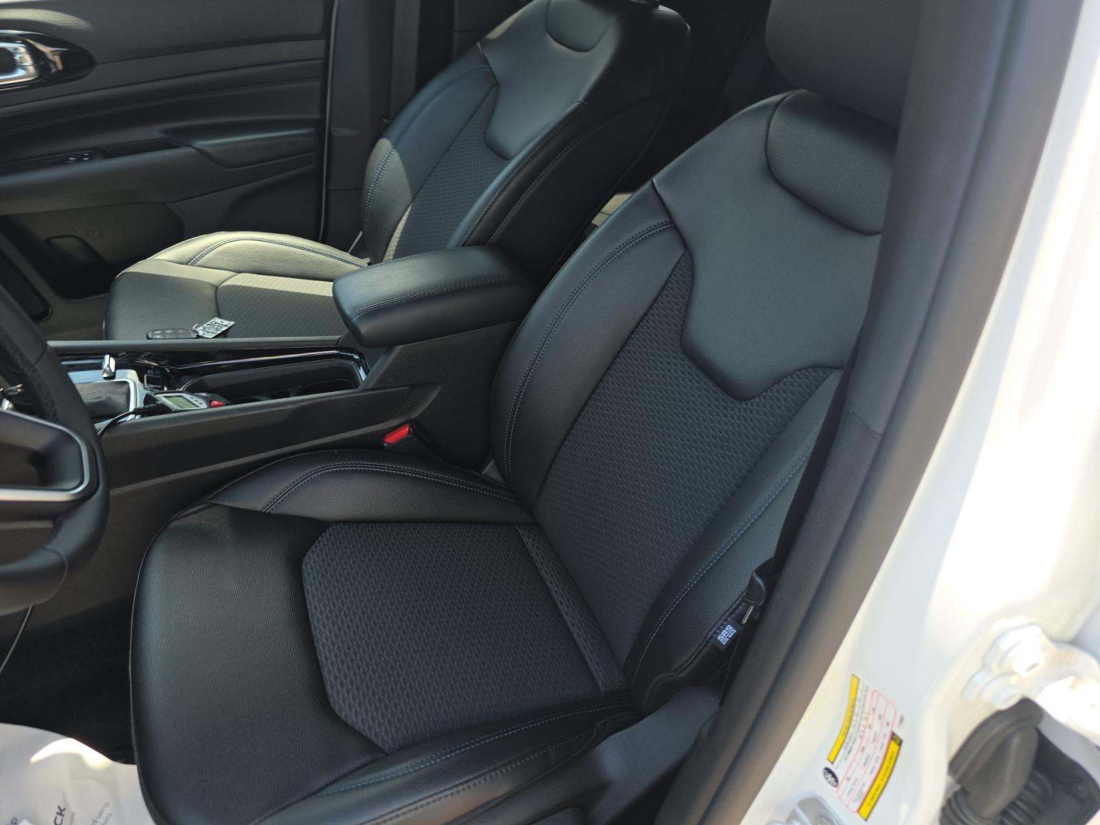 2026 Jeep Compass Latitude Altitude Edition AWD
