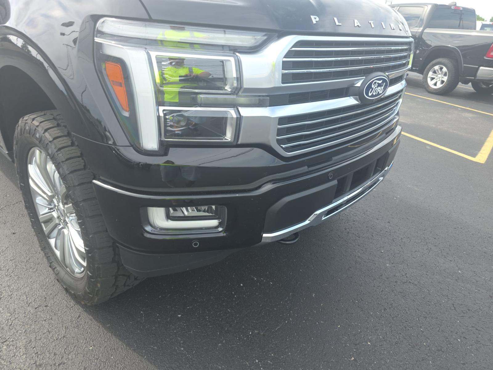 2025 Ford F-150 Hybrid Platinum AWD