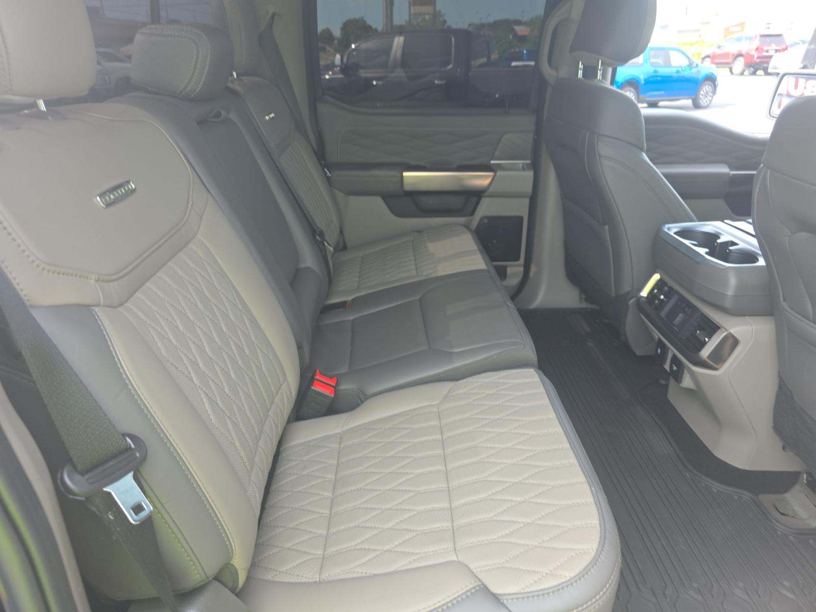 2025 Ford F-150 Hybrid Platinum AWD