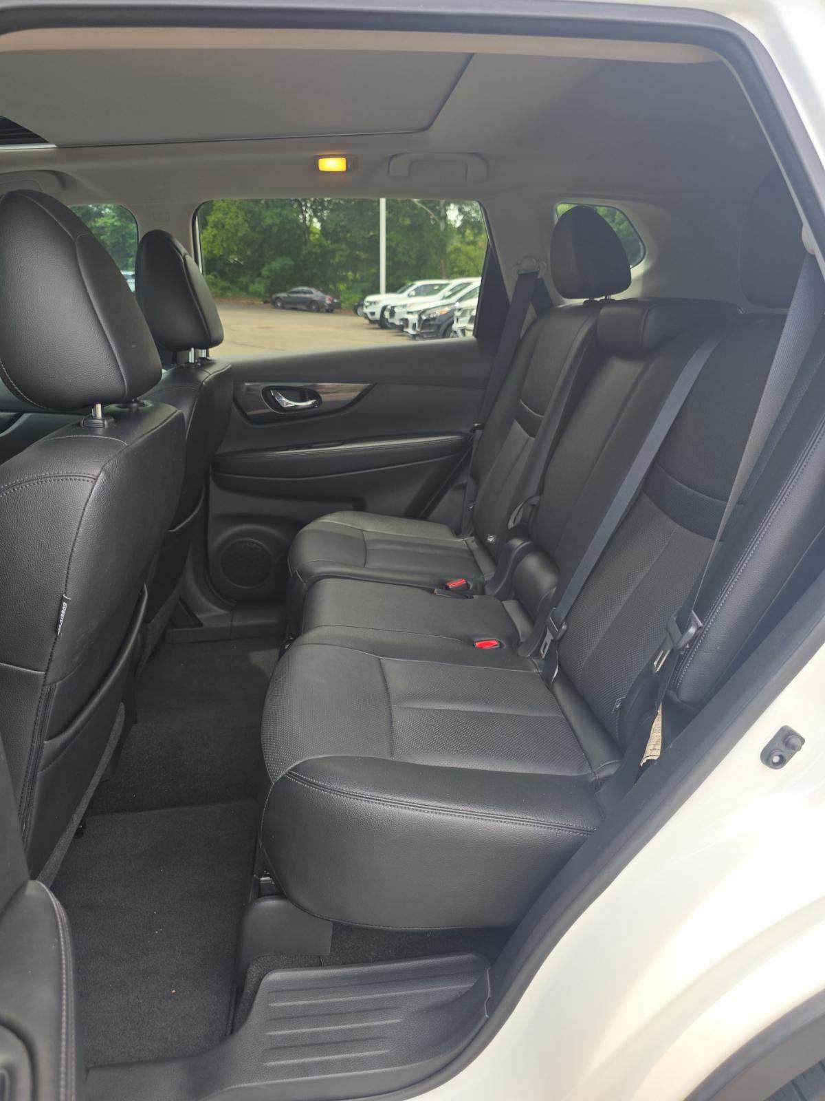 2017 Nissan Rogue SL FWD