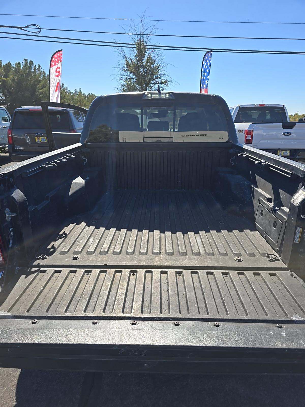 2019 Toyota Tacoma SR5 RWD