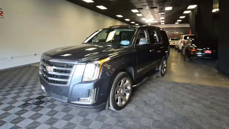 2020 Cadillac Escalade Luxury 1SB