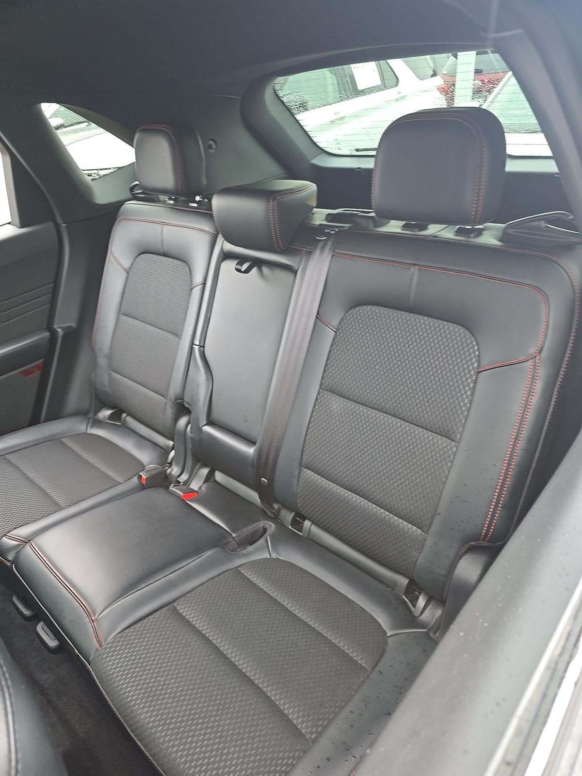 2025 Ford Escape ST-Line FWD