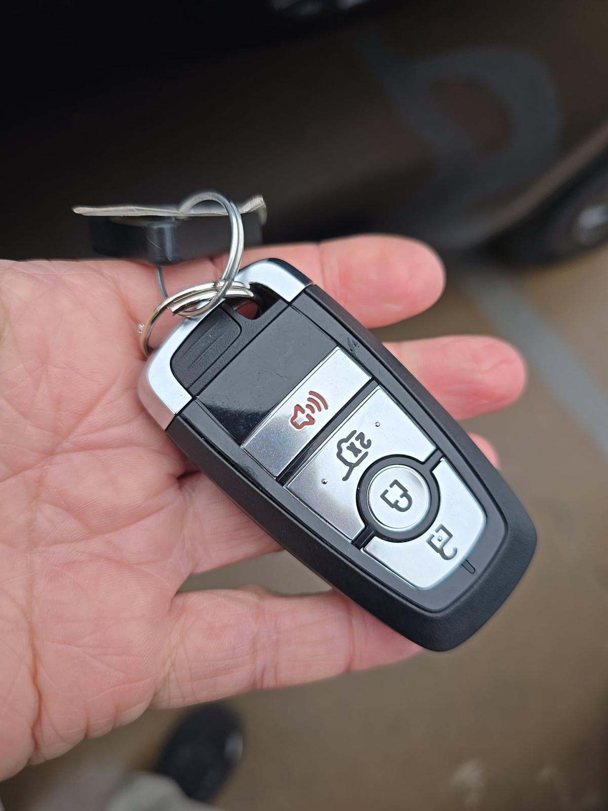 2025 Ford Escape ST-Line FWD