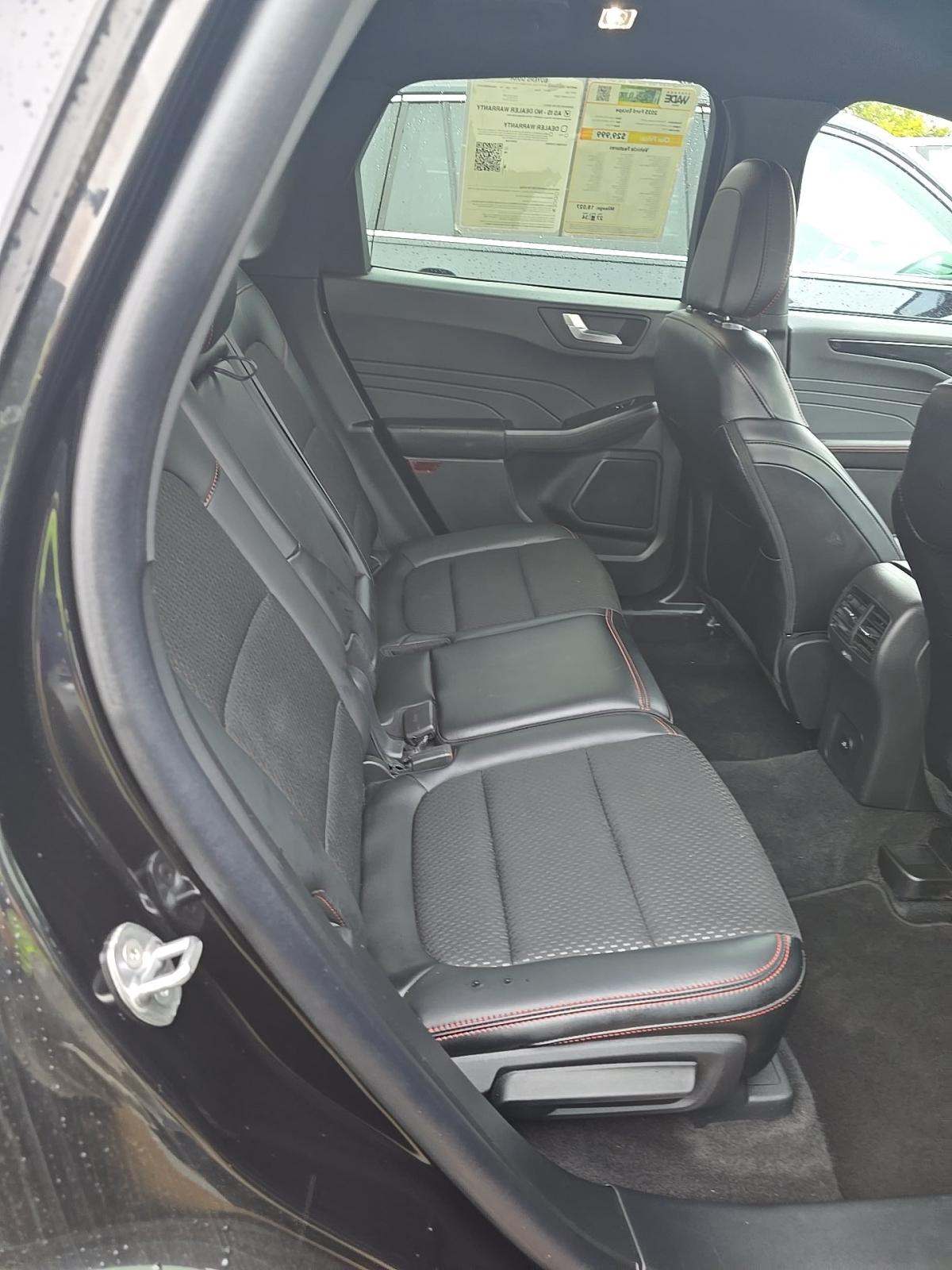 2025 Ford Escape ST-Line FWD