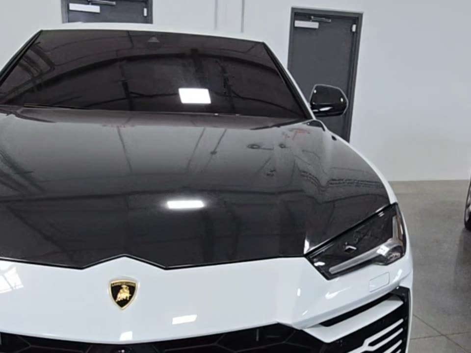 2020 Lamborghini Urus