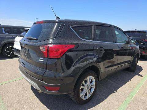 2019 Ford Escape SE FWD