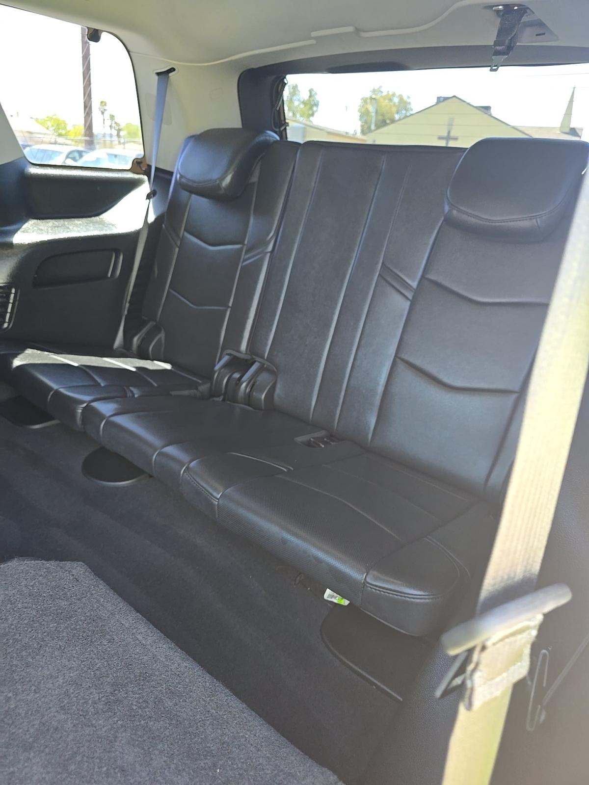 2018 Cadillac Escalade Luxury AWD