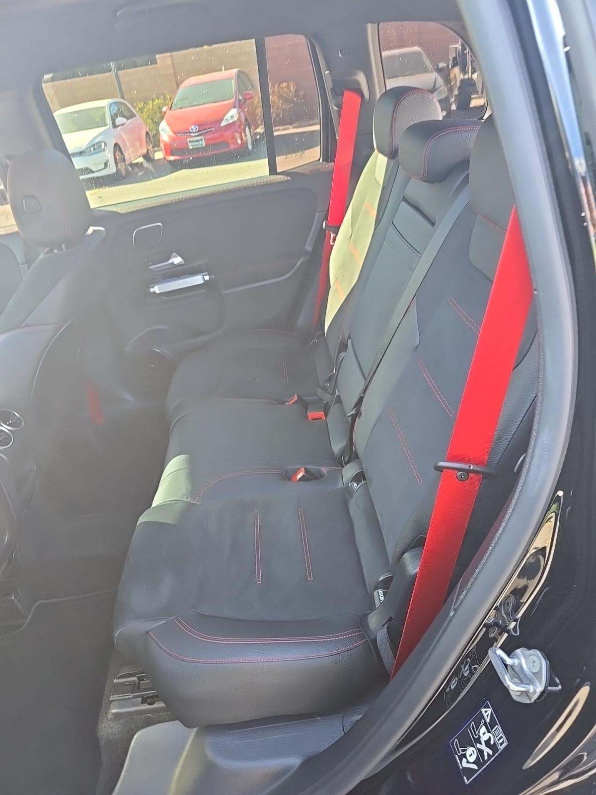 2023 Mercedes-Benz GLB AMG GLB 35 AWD