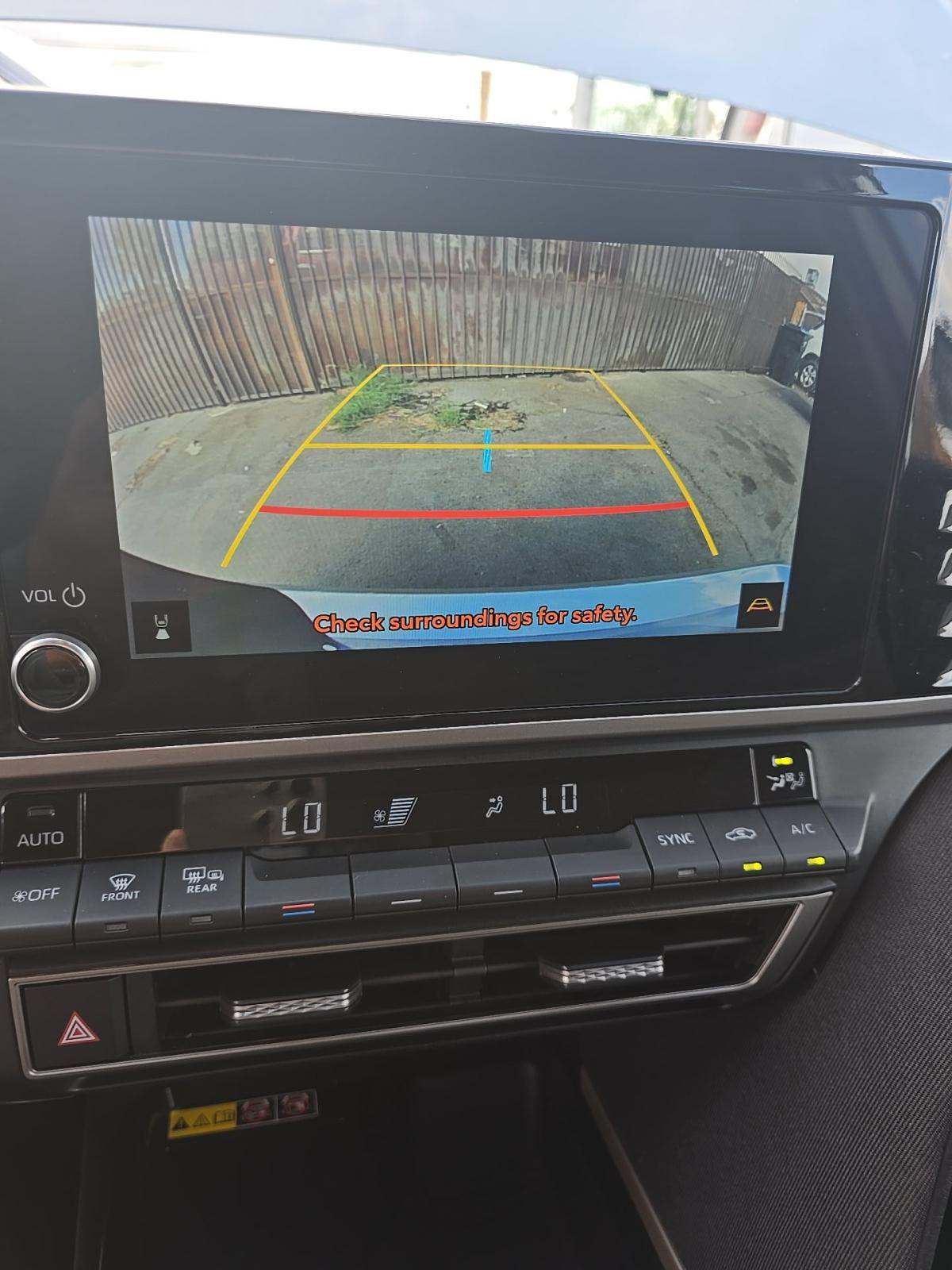 2025 Toyota Camry LE FWD