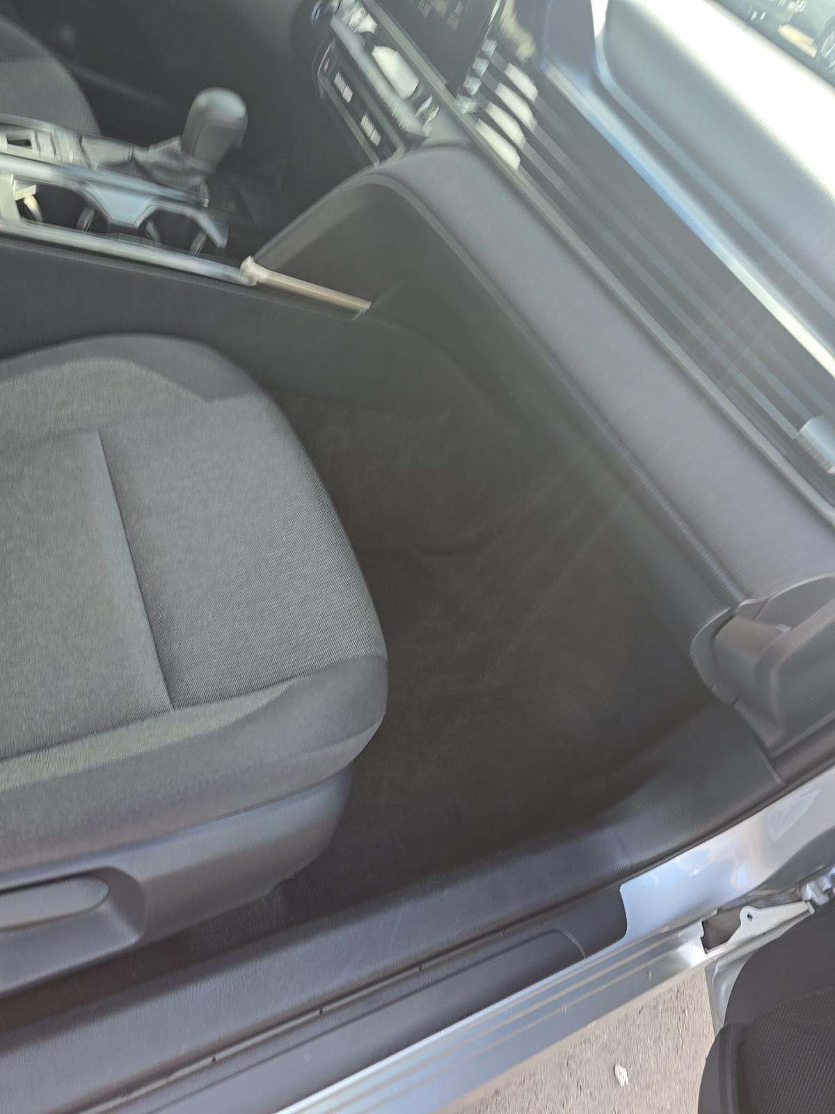 2025 Toyota Camry LE FWD