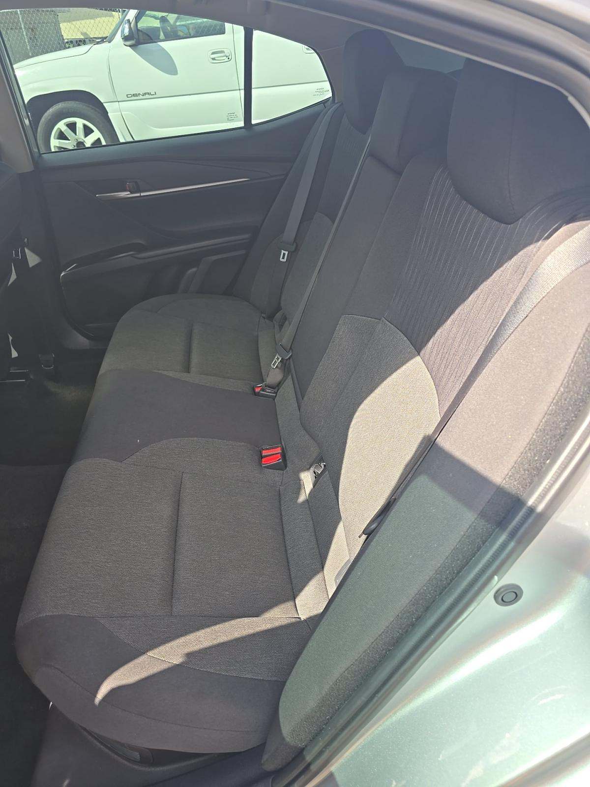 2025 Toyota Camry LE FWD