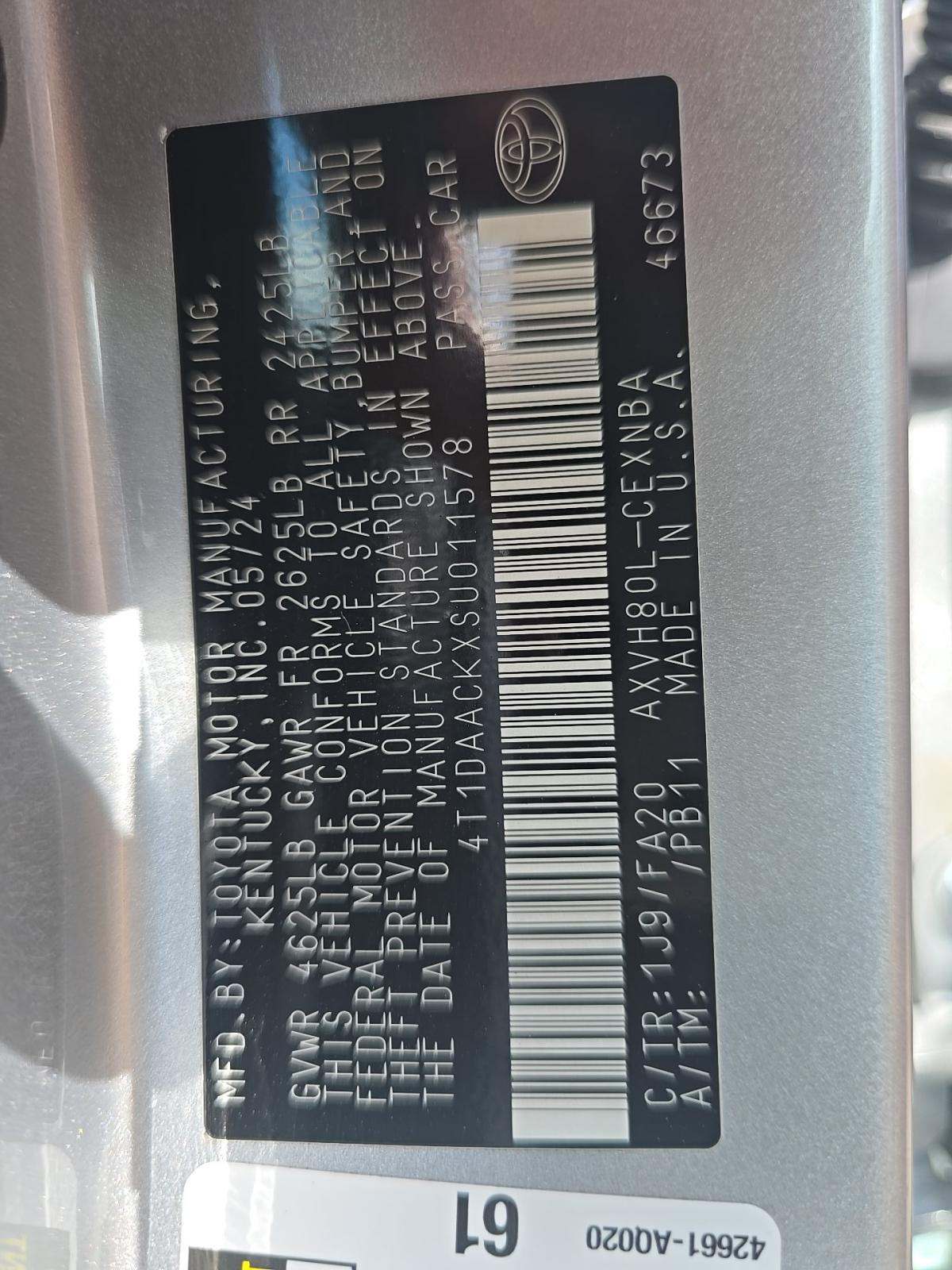 2025 Toyota Camry LE FWD