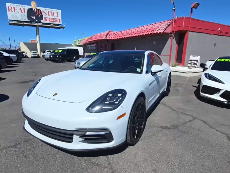 2018 Porsche Panamera 4S