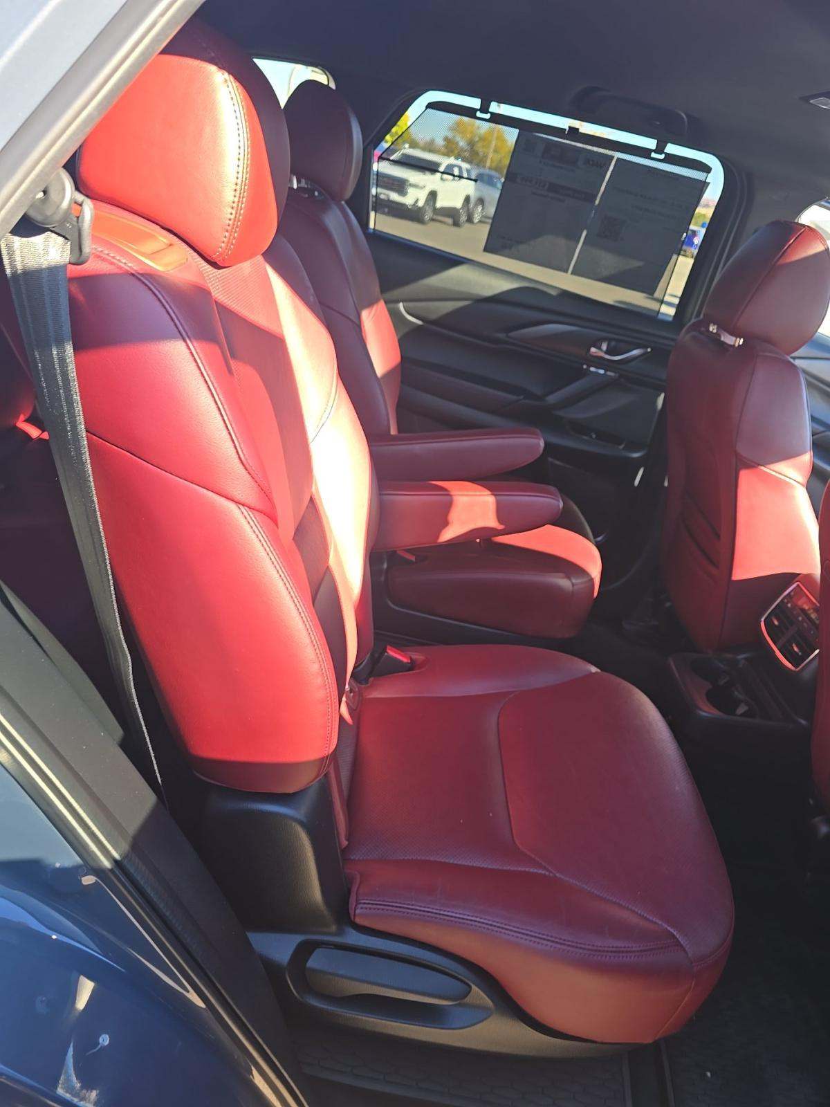 2023 MAZDA CX-9 Carbon Edition AWD