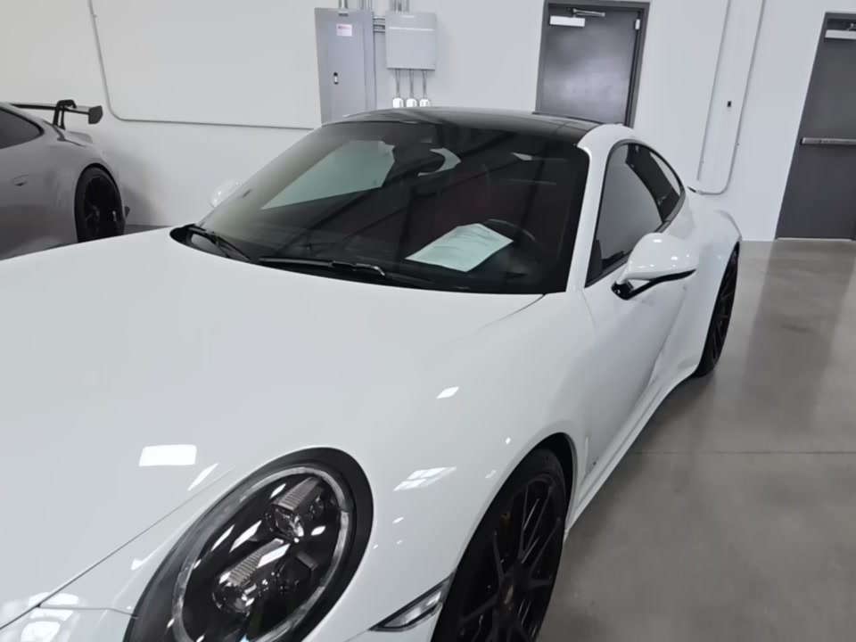 2016 Porsche 911 Carrera GTS