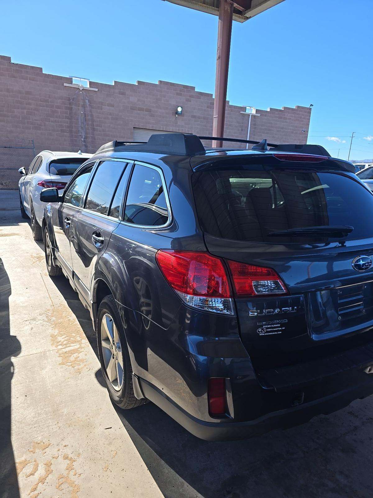 2013 Subaru Outback 2.5i Limited AWD