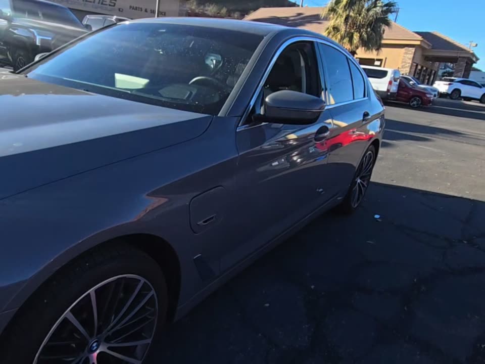 2022 BMW 5 Series 530e xDrive AWD