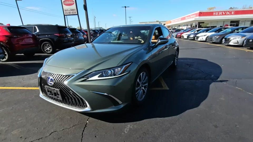 2020 Lexus ES 300h
