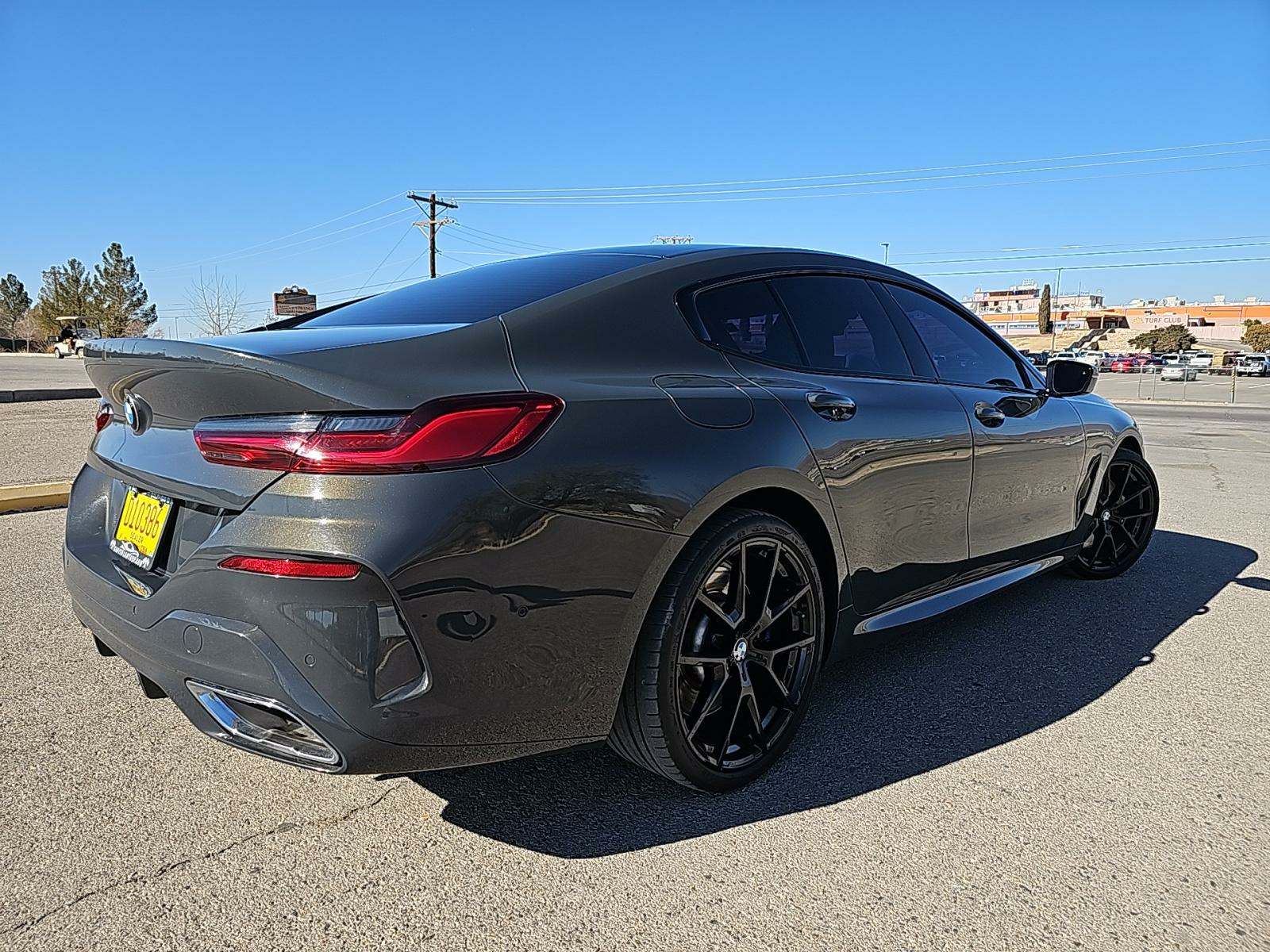 2022 BMW 8 Series 840i RWD