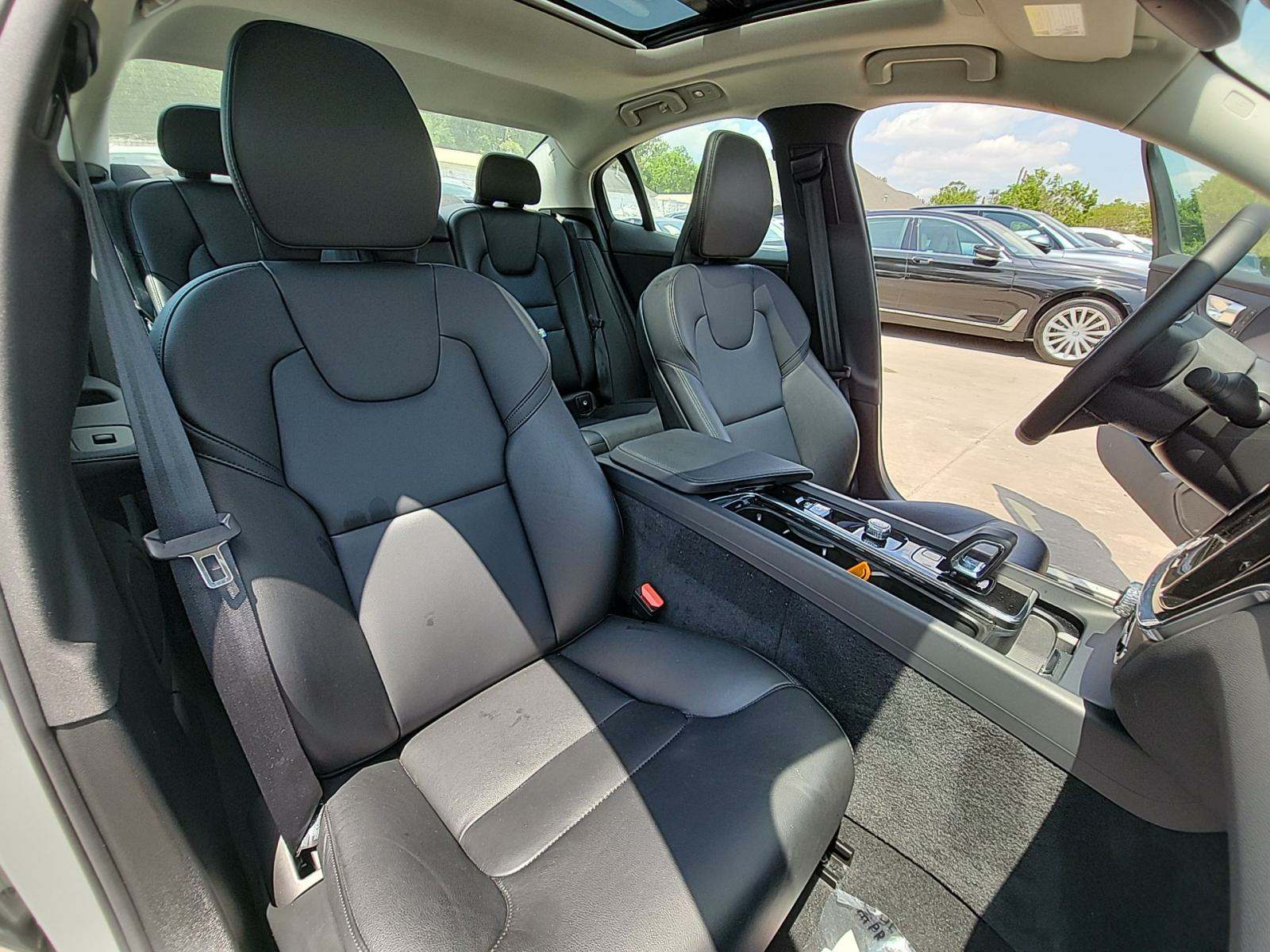 2025 Volvo S60 B5 Core FWD