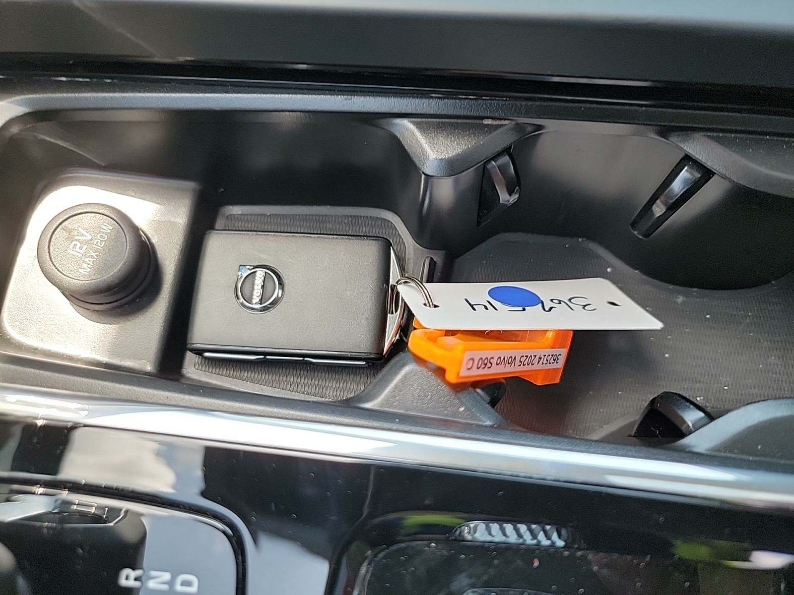 2025 Volvo S60 B5 Core FWD