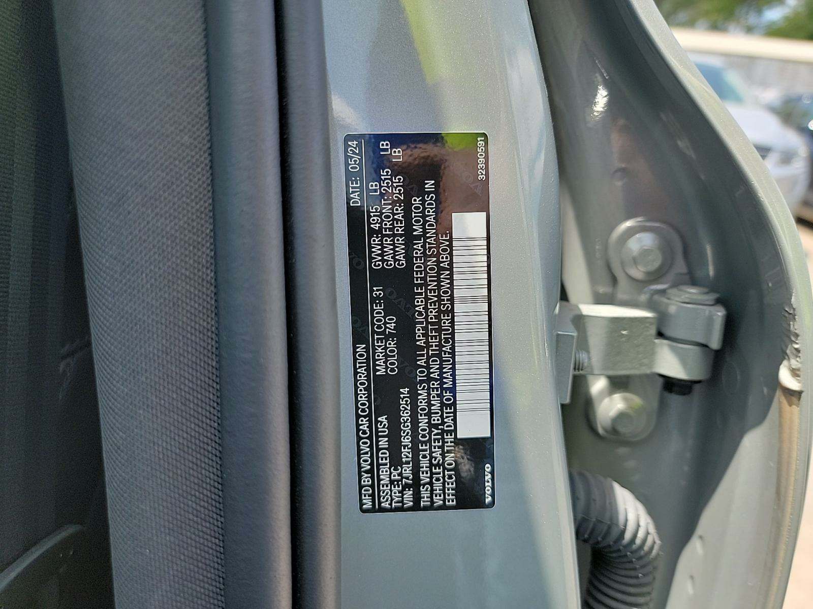 2025 Volvo S60 B5 Core FWD