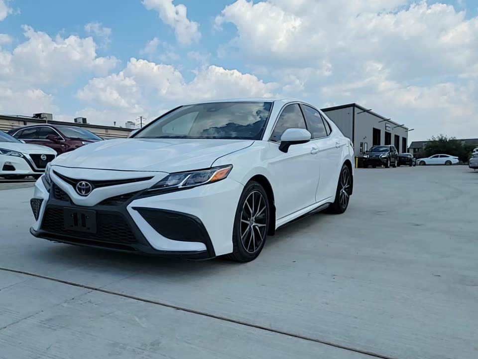 2021 Toyota Camry SE FWD