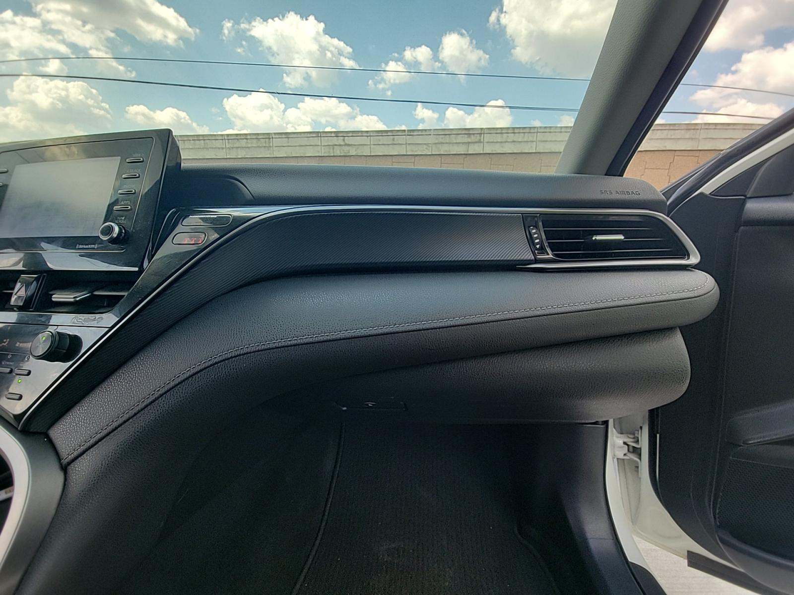 2021 Toyota Camry SE FWD