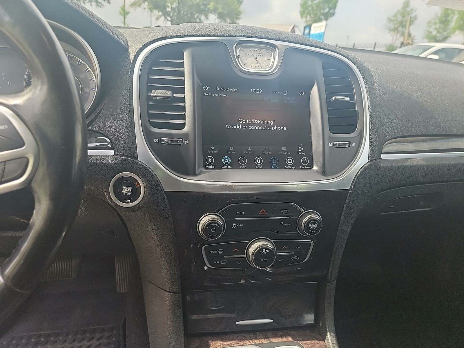 2021 Chrysler 300 Touring L AWD