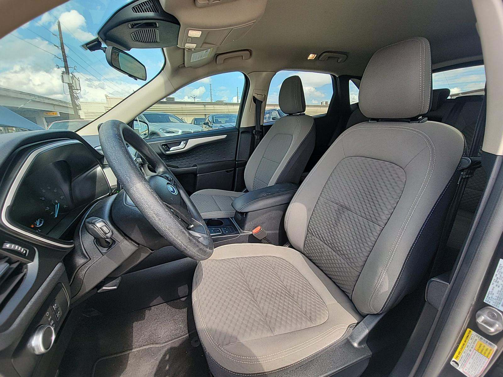 2020 Ford Escape SE FWD