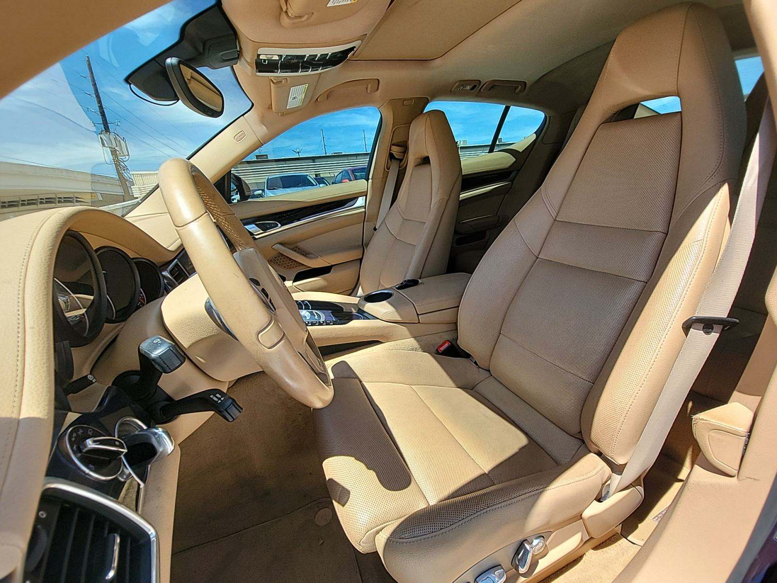 2015 Porsche Panamera S RWD