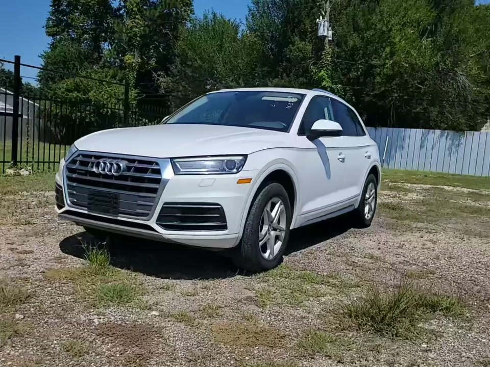 2018 Audi Q5 Premium w/Technology Value Pkg