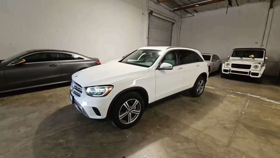 2021 Mercedes-Benz GLC 300