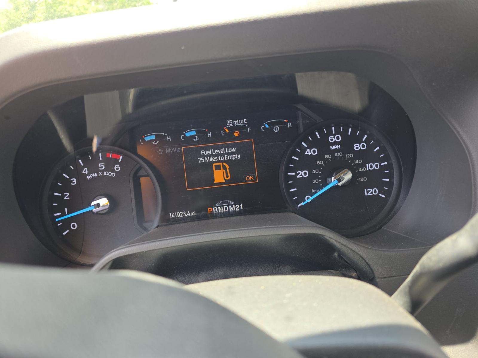 FORD E-350 - 9