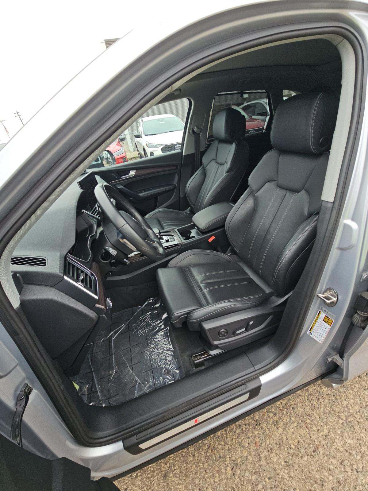 2023 Audi Q5 S line Premium Plus AWD