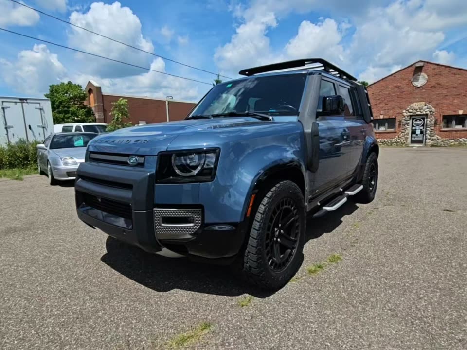 2021 Land Rover Defender 110 X-Dynamic HSE AWD