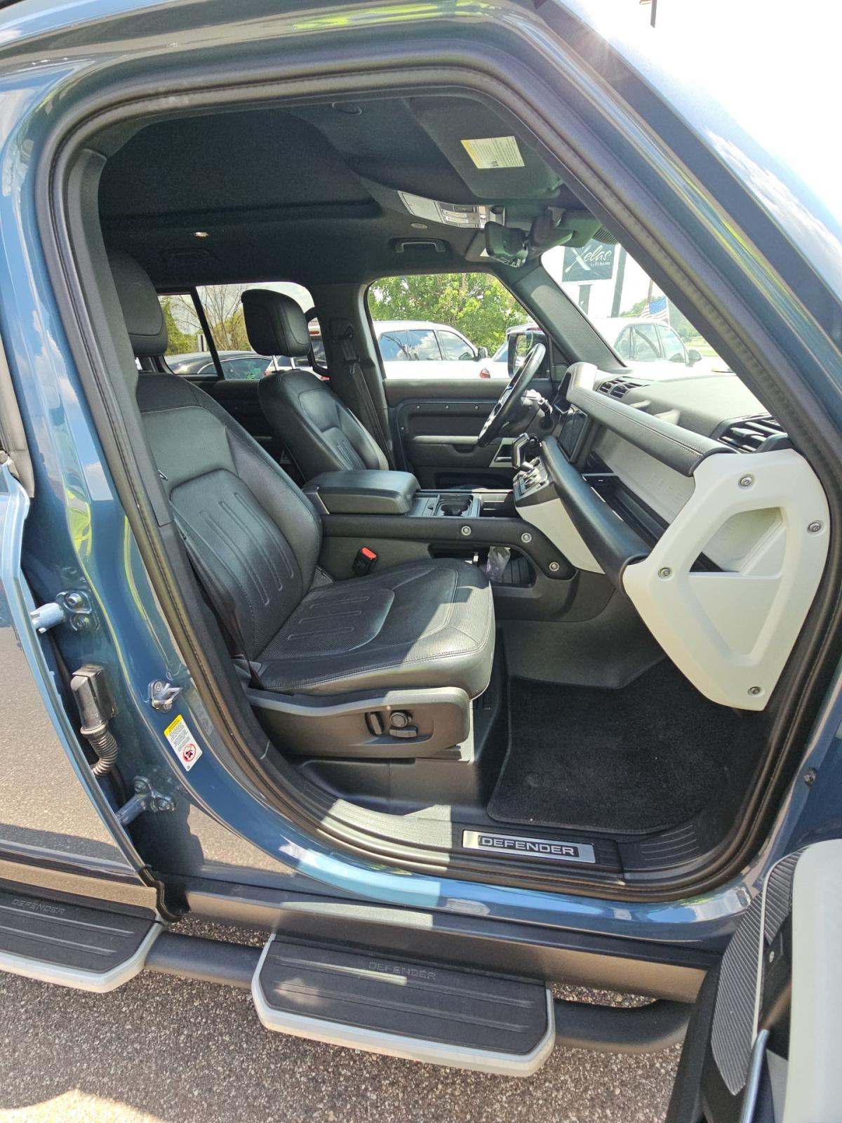 2021 Land Rover Defender 110 X-Dynamic HSE AWD