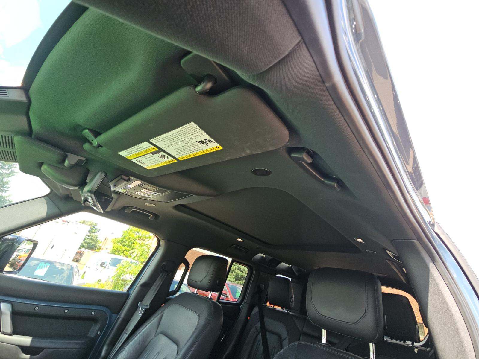 2021 Land Rover Defender 110 X-Dynamic HSE AWD