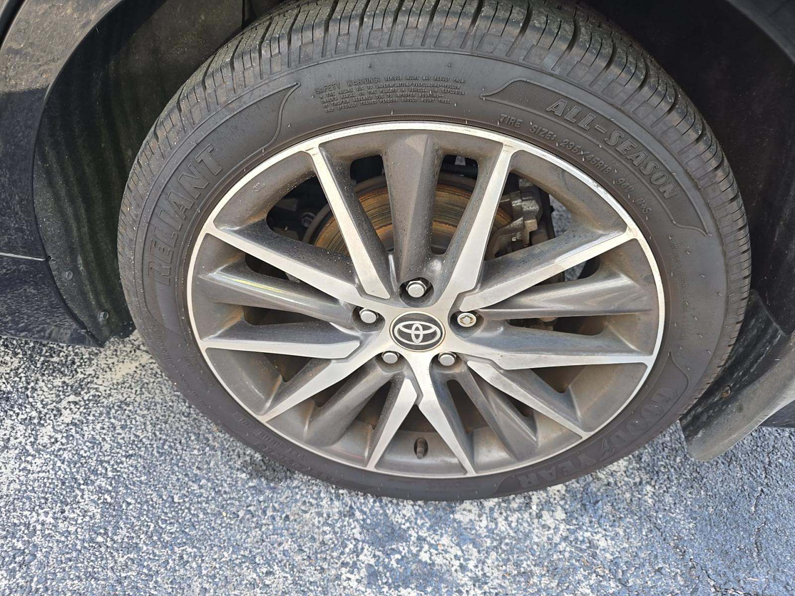 2023 Toyota Camry XLE AWD