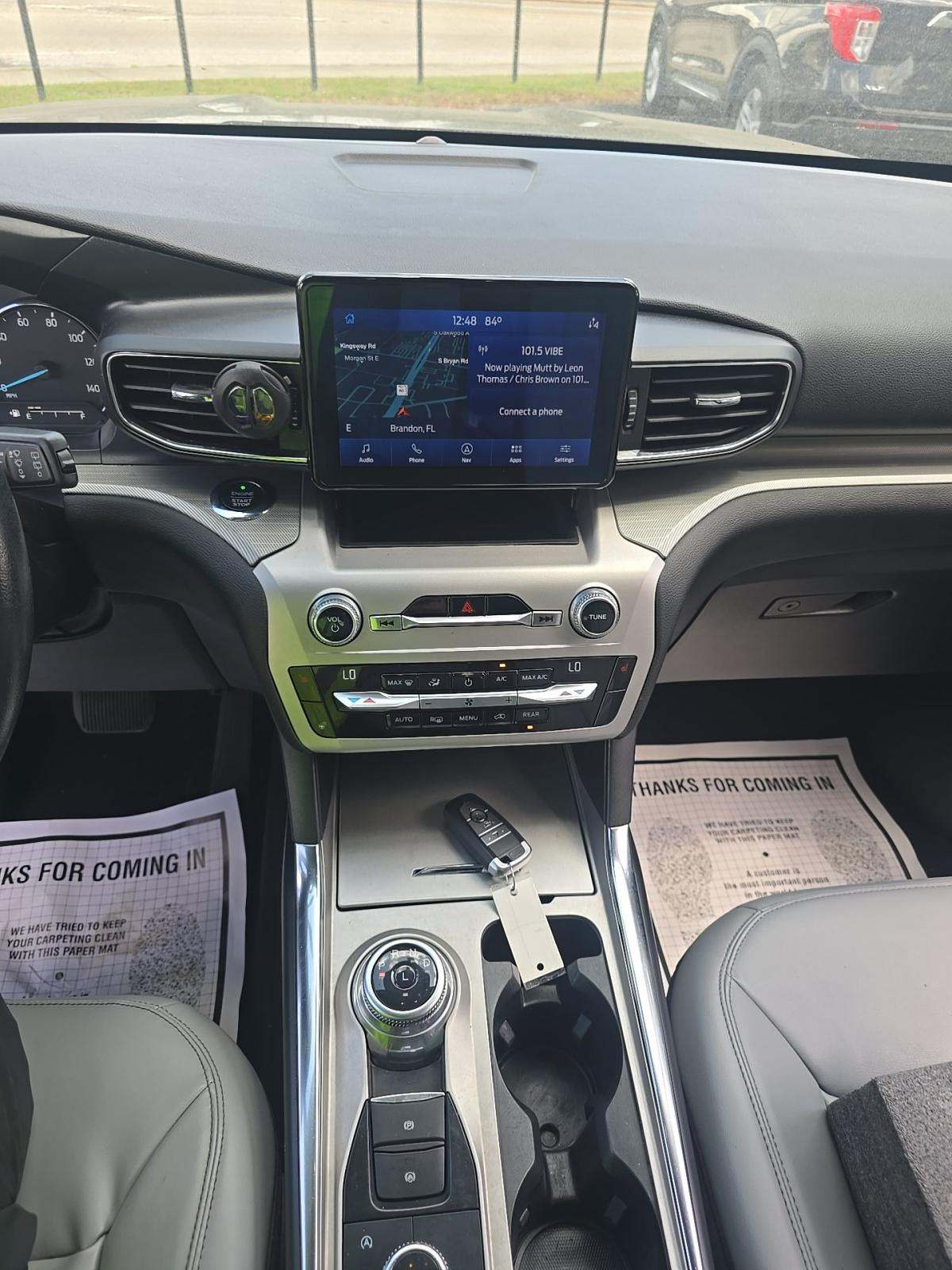 FORD EXPLORER - 10