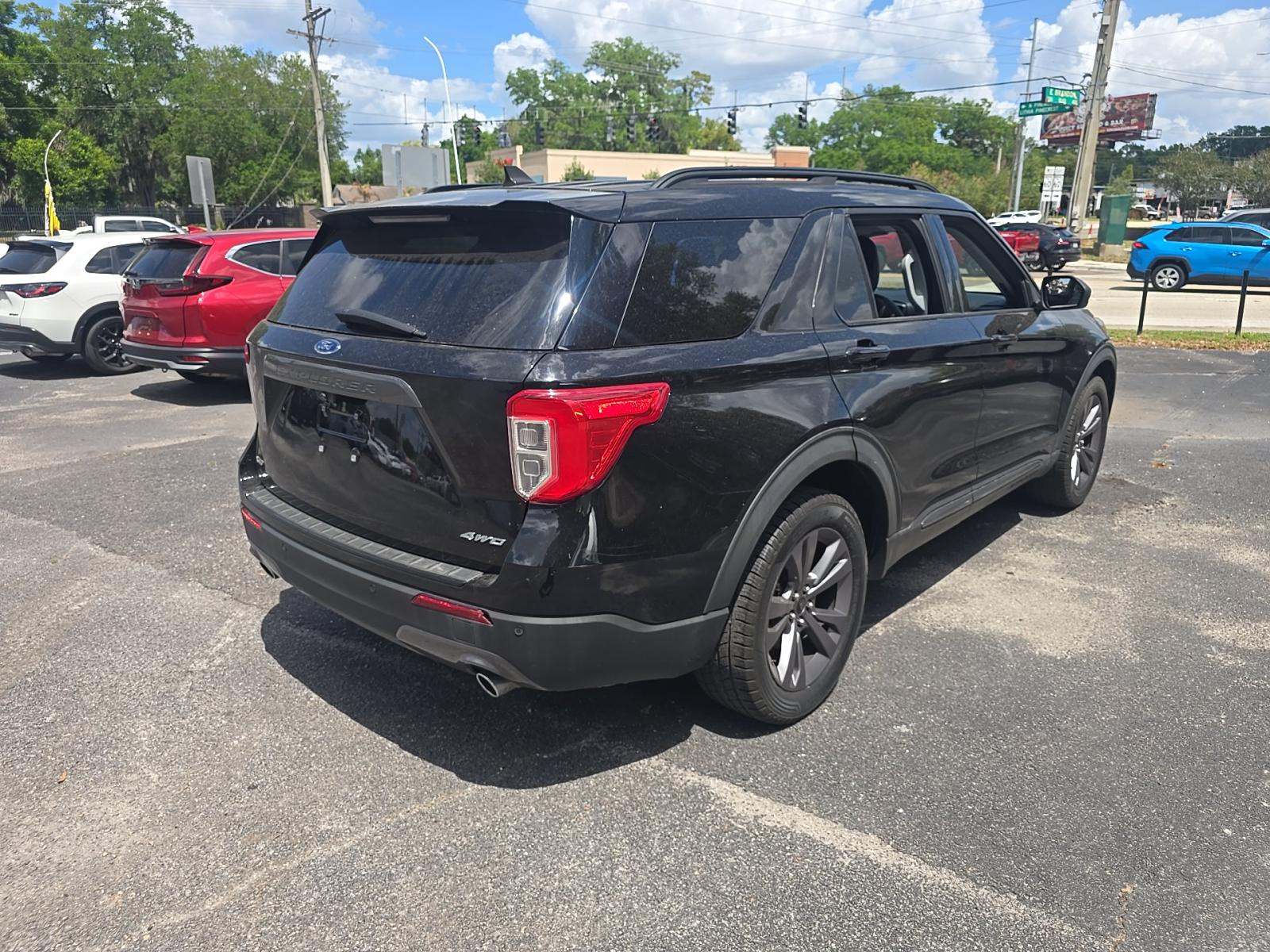FORD EXPLORER - 3