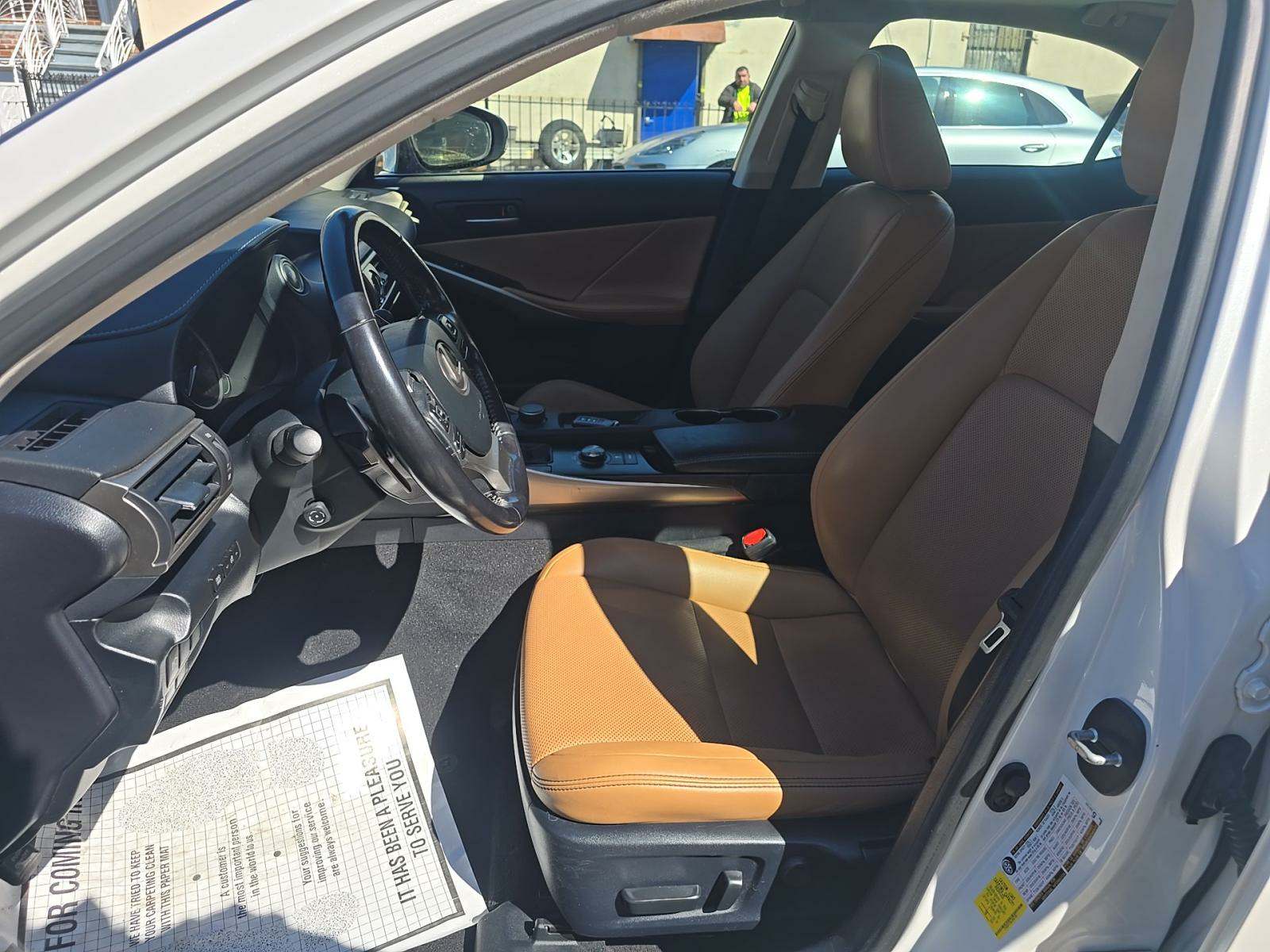 2020 Lexus IS IS 300 AWD