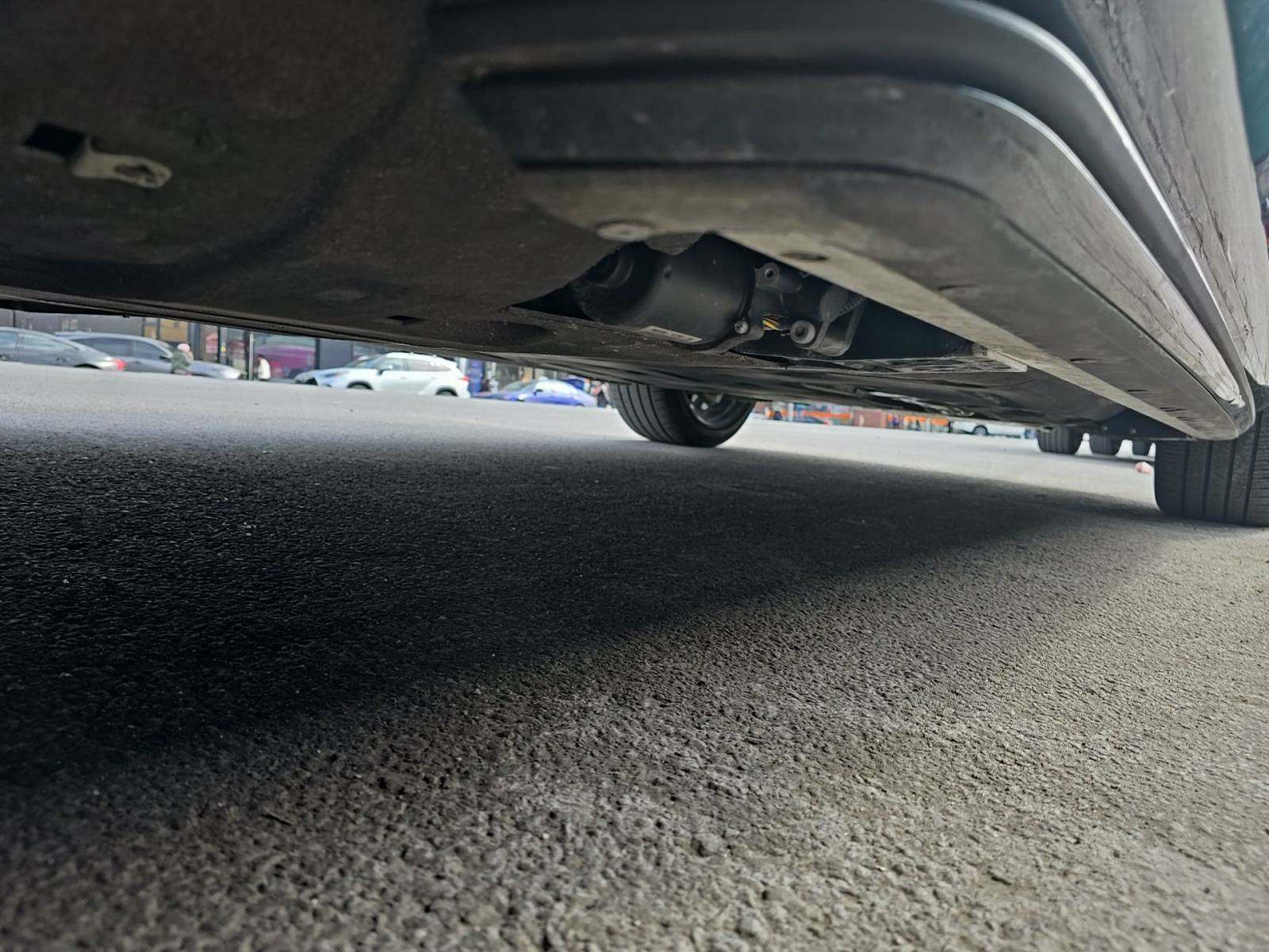 2023 Land Rover Range Rover SE LWB AWD