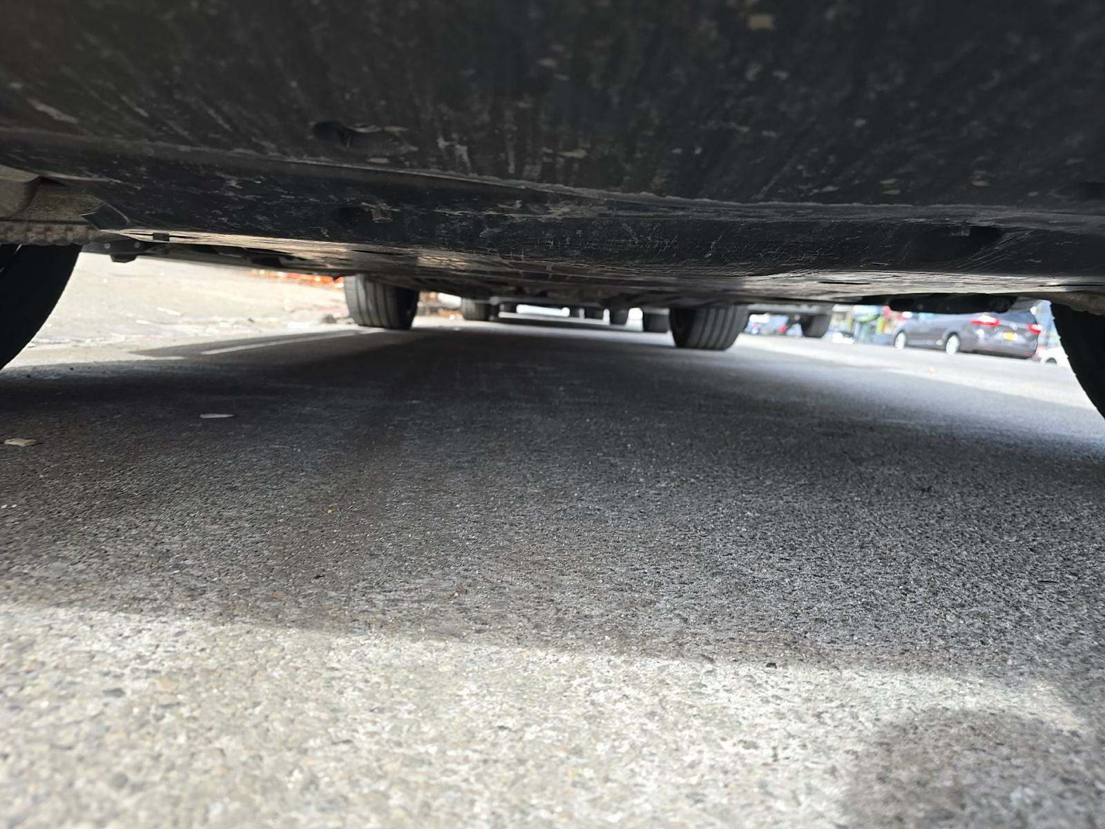 2023 Land Rover Range Rover SE LWB AWD