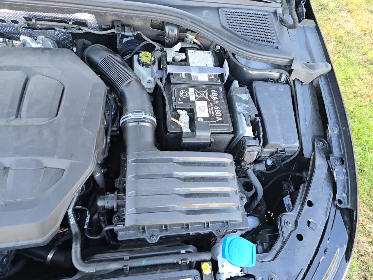 2024 Volkswagen Golf GTI 2.0T S FWD