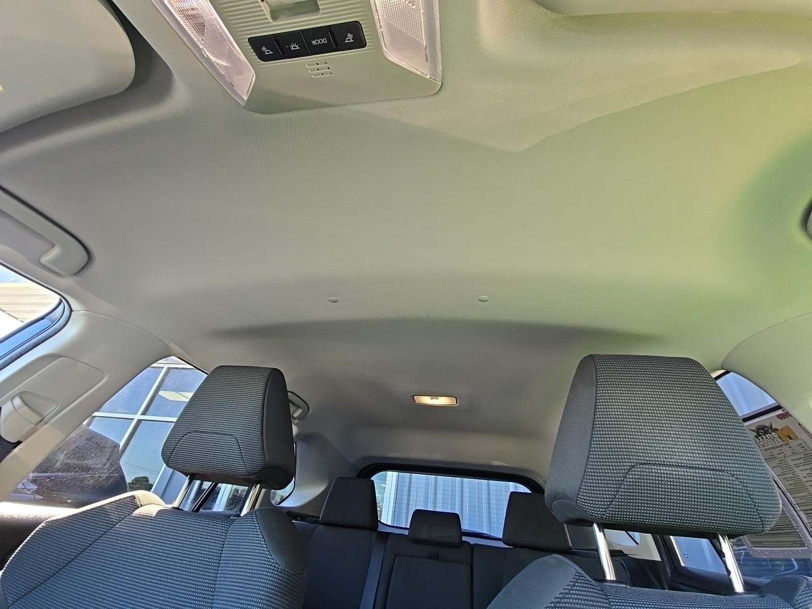 2022 Toyota RAV4 LE FWD