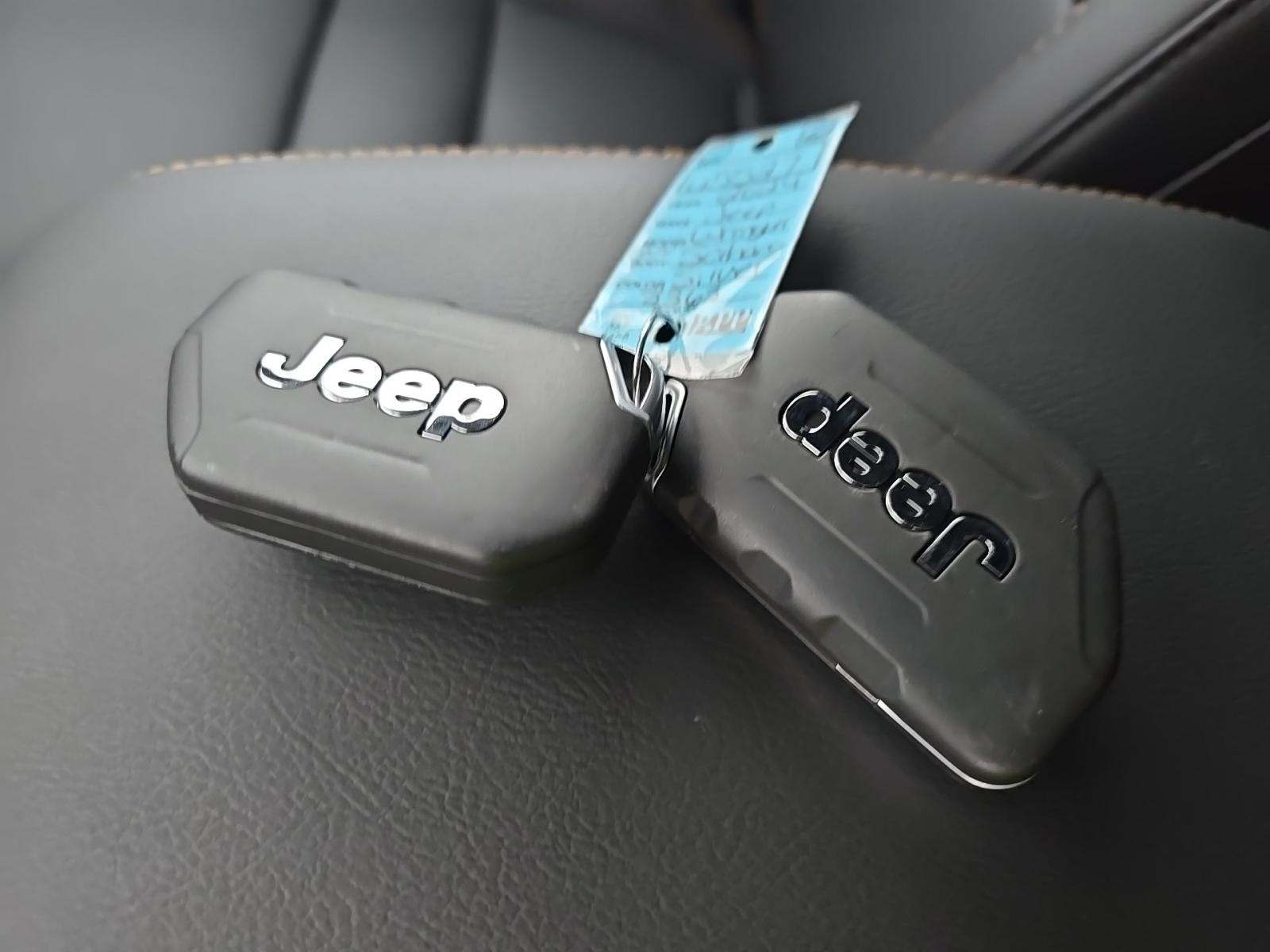 2024 Jeep Wrangler Sahara AWD